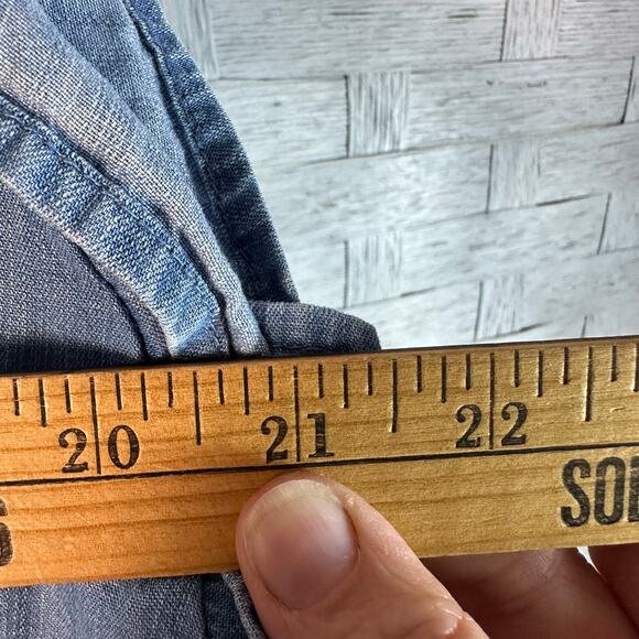 Time & true lightweight denim blouse flutter sleeve peasant bohemian summer - Picture 8 of 9